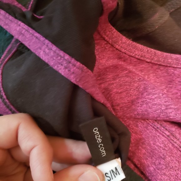 Onzie High Neck Mesh Sports Bra S/M - Magenta - Picture 6 of 8
